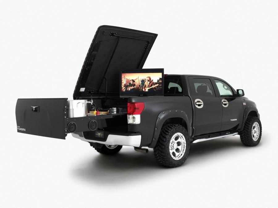  Toyota Tundra Midnight Rider Tailgater by Brooks Dunn 2009 года  (фото 1 из 1)